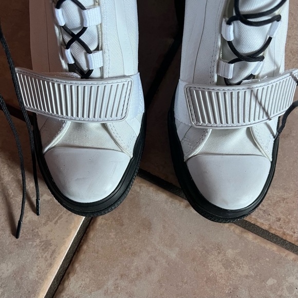 Converse GR82 White Shoes - Picture 3 of 9